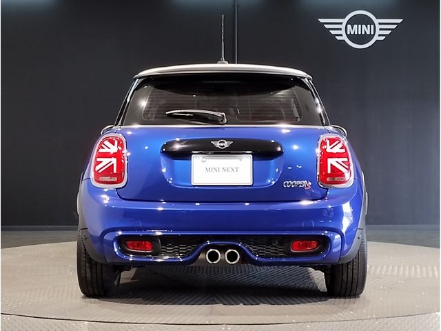 BMW MINI COOPER S 2019 Image 31