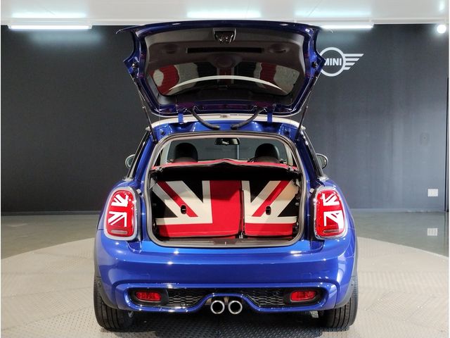 BMW MINI COOPER S 2019 Image 31