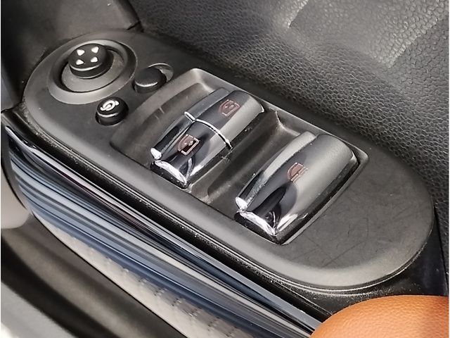 BMW MINI COOPER OPEN 2021 Image 31