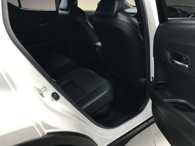 TOYOTA C-HR 2020 Image 31