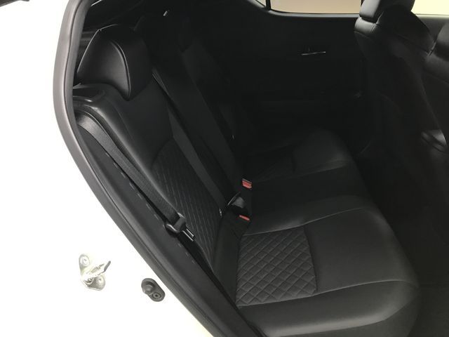 TOYOTA C-HR 2020 Image 31