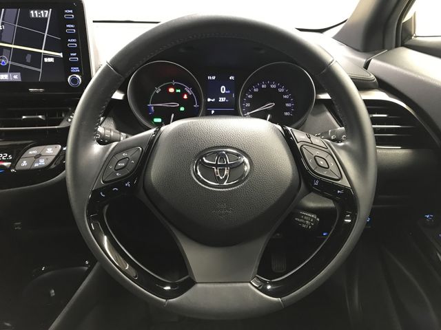 TOYOTA C-HR 2020 Image 31
