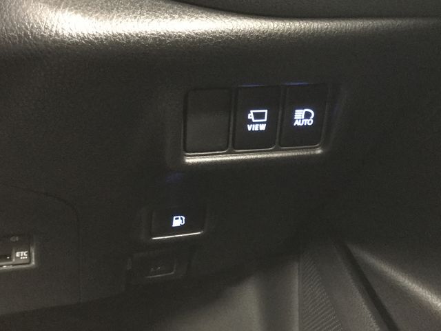 TOYOTA C-HR 2020 Image 31