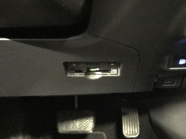 TOYOTA C-HR 2020 Image 31