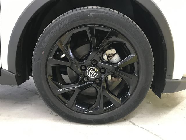 TOYOTA C-HR 2020 Image 31