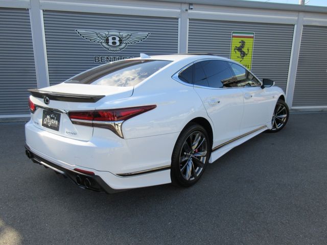 TOYOTA LEXUS LS500 2019 Image 31