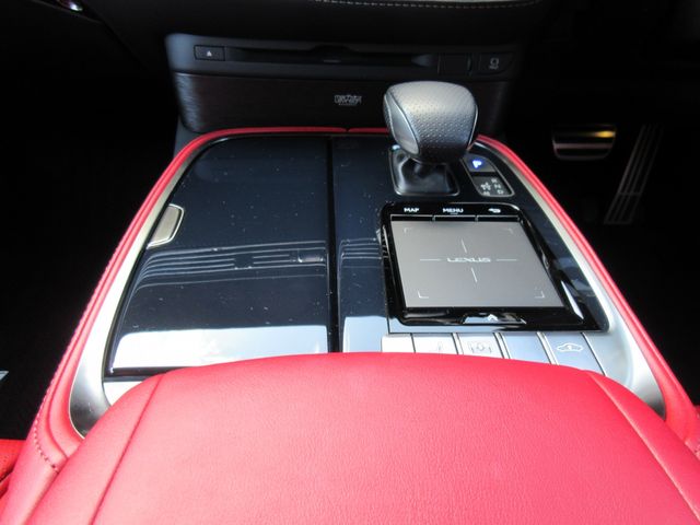 TOYOTA LEXUS LS500 2019 Image 31