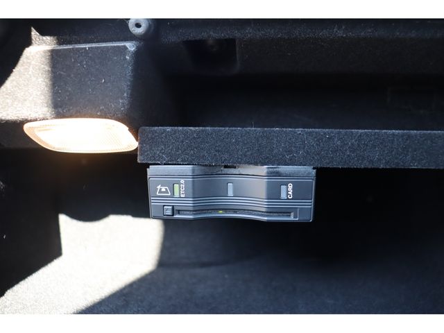 MERCEDES BENZ C CLAS 2020 Image 31