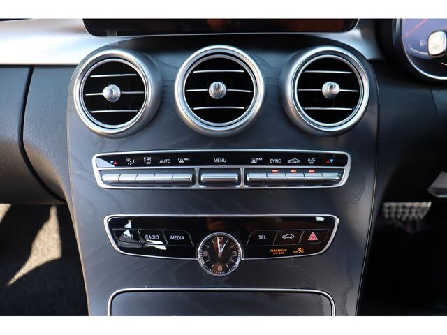 MERCEDES BENZ C CLAS 2020 Image 31