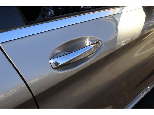 MERCEDES BENZ C CLAS 2020 Image 31