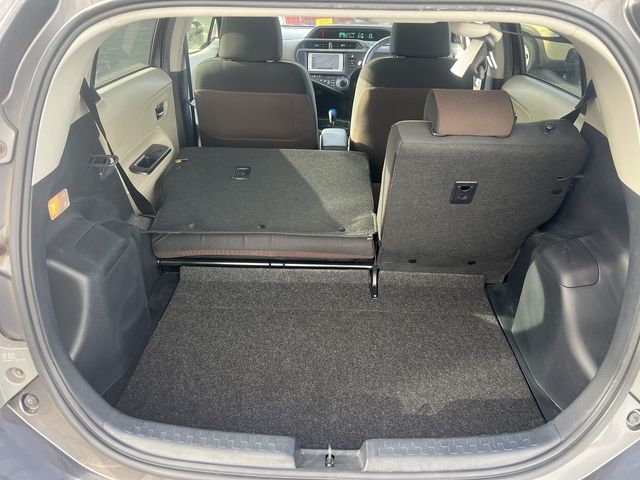 TOYOTA AQUA 2012 Image 31