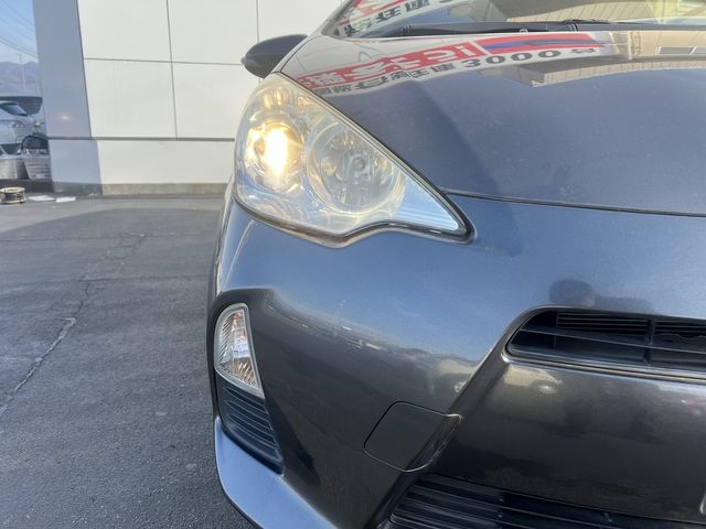 TOYOTA AQUA 2012 Image 31