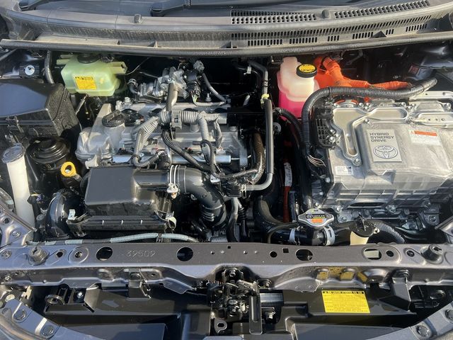 TOYOTA AQUA 2012 Image 31