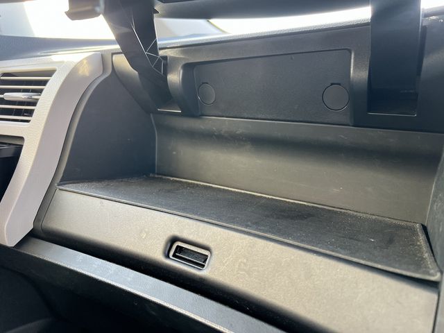 TOYOTA MARK X ZIO 2007 Image 31