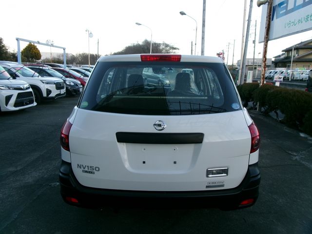 NISSAN NV150 AD 2WD 2020 Image 31