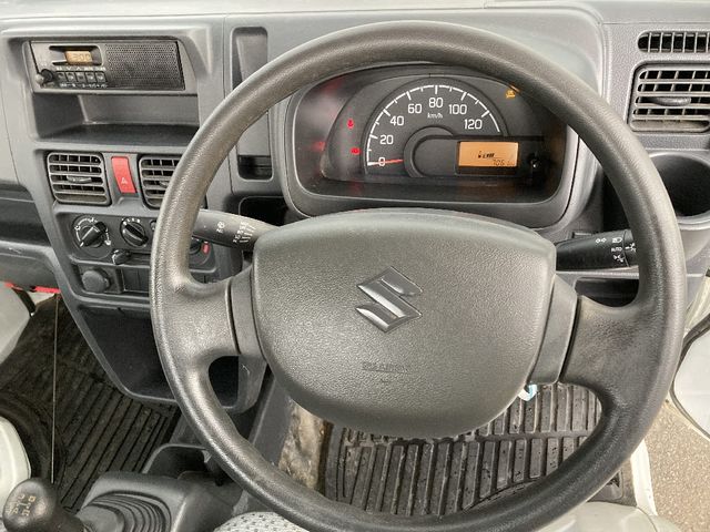 SUZUKI CARRY TRUCK 4WD 2023 Image 31