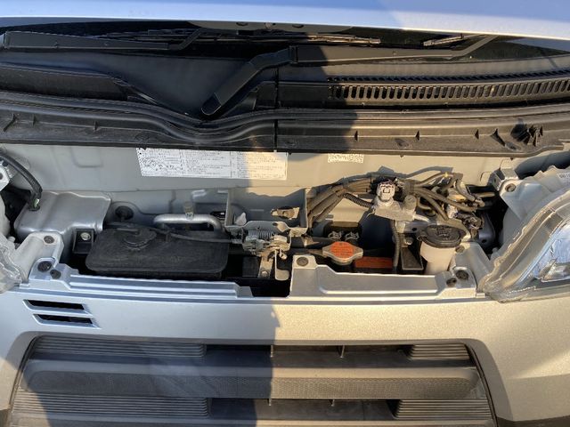 DAIHATSU HIJET CARGO 4WD 2020 Image 31