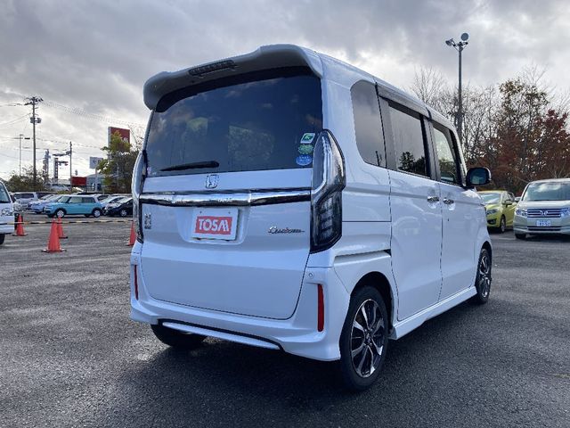 HONDA N BOX CUSTOM 2018 Image 31