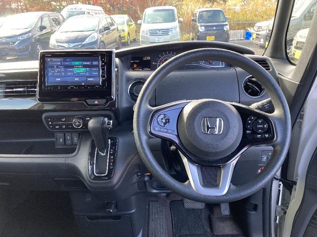 HONDA N BOX CUSTOM 2018 Image 31