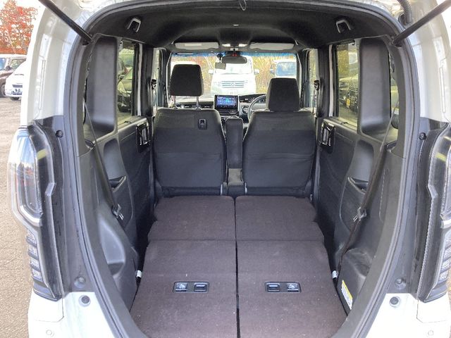 HONDA N BOX CUSTOM 2018 Image 31