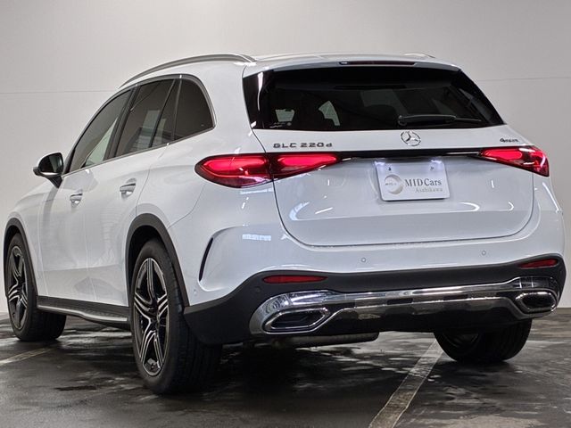 MERCEDES BENZ GLC CL 2024 Image 31