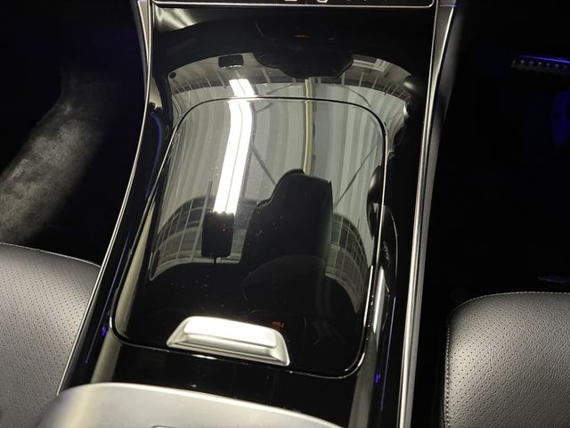 MERCEDES BENZ GLC CL 2024 Image 31