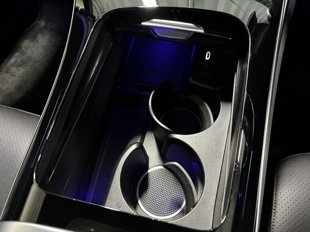 MERCEDES BENZ GLC CL 2024 Image 31