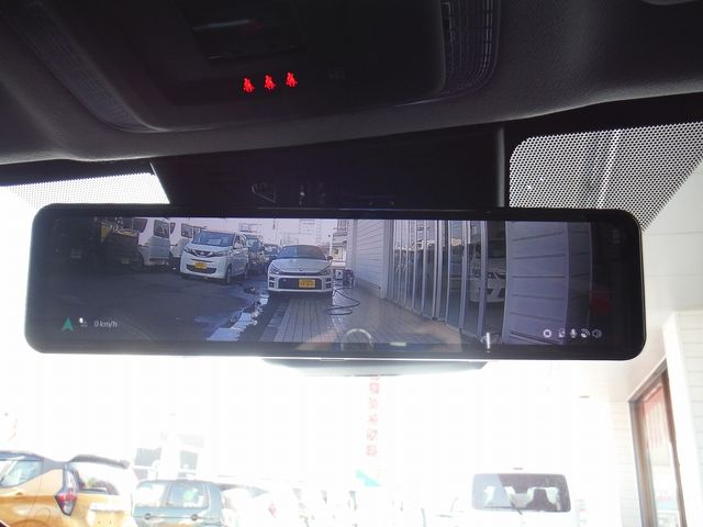 TOYOTA PRIUS 4WD 2023 Image 31