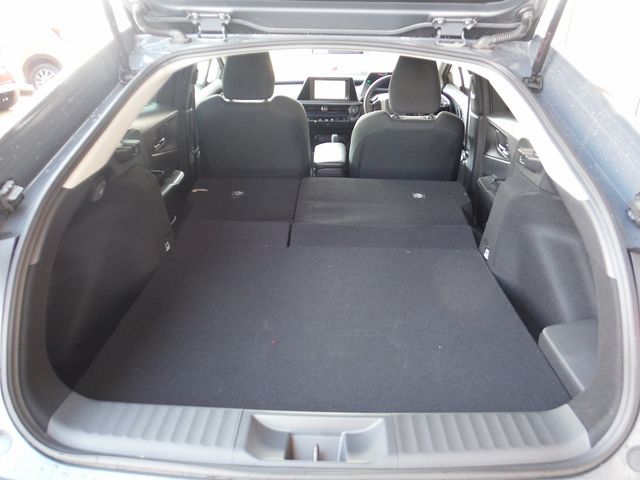 TOYOTA PRIUS 4WD 2023 Image 31