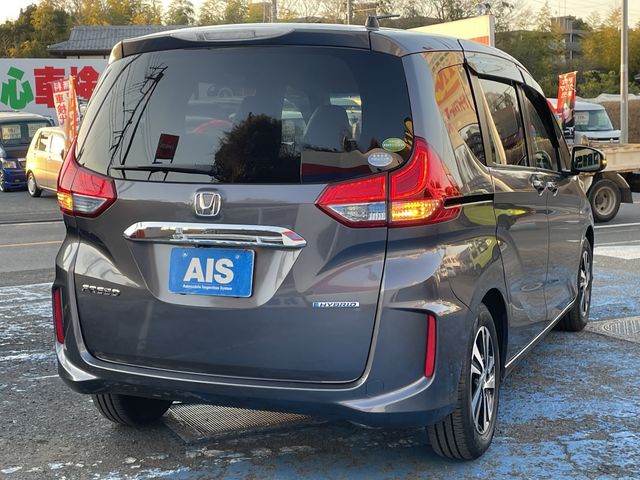 HONDA FREED HYBRID 2018 Image 31