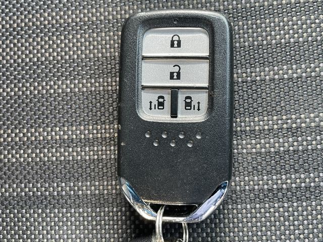 HONDA FREED HYBRID 2018 Image 31