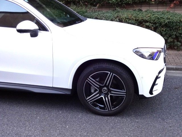 MERCEDES BENZ GLC CO 2025 Image 31