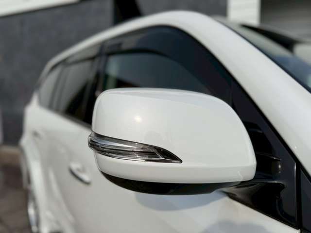 TOYOTA LEXUS LX570 AWD 2016 Image 31