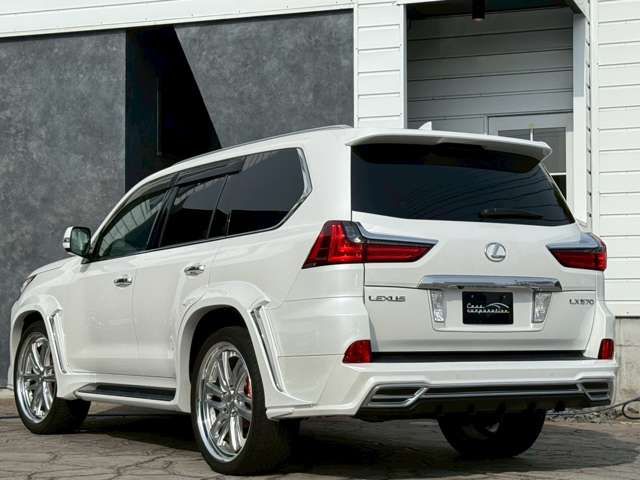 TOYOTA LEXUS LX570 AWD 2016 Image 31