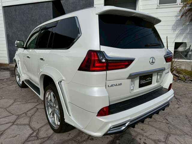 TOYOTA LEXUS LX570 AWD 2016 Image 31