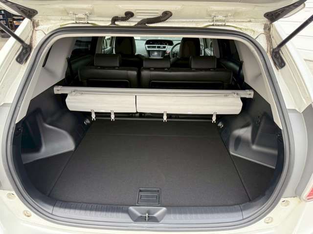 TOYOTA PRIUS ALPHA 2015 Image 31