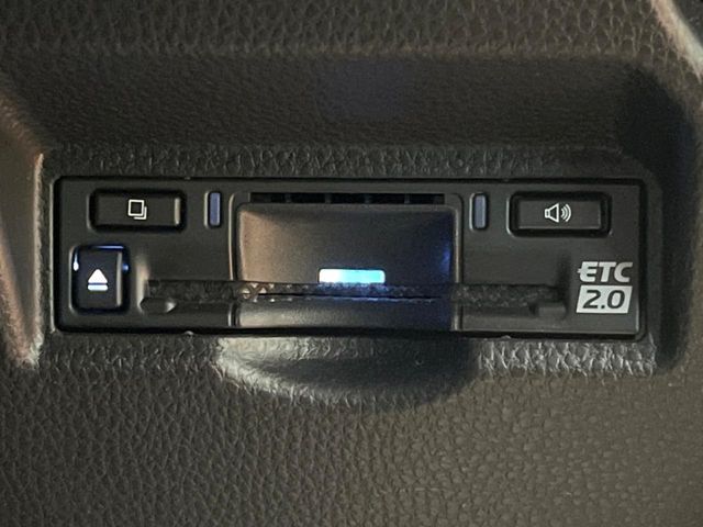 TOYOTA NOAH HYBRID 2023 Image 31