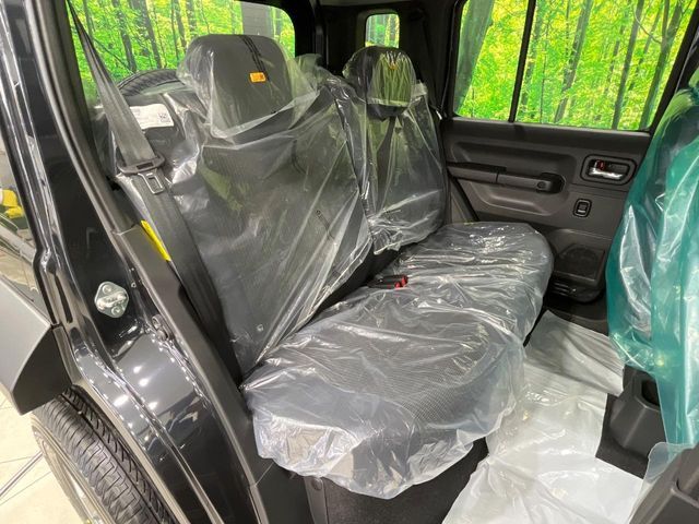 SUZUKI JIMNY NOMADE 2025 Image 31