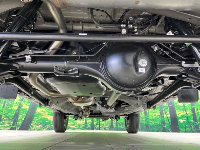 SUZUKI JIMNY NOMADE 2025 Image 31