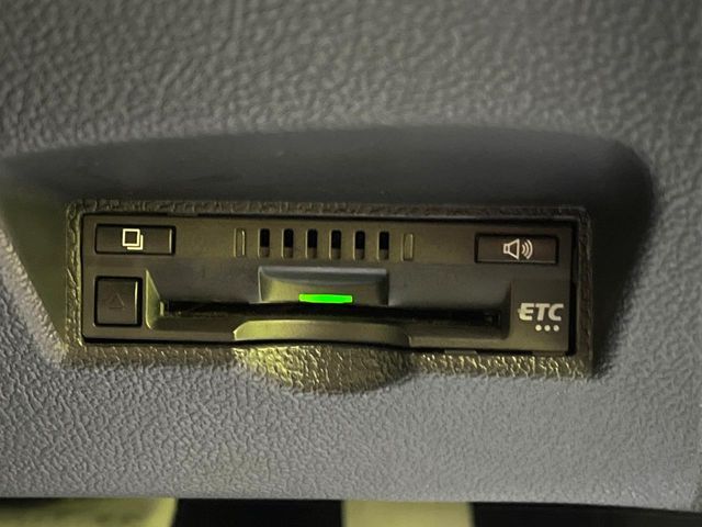 TOYOTA PRIUS 2021 Image 31