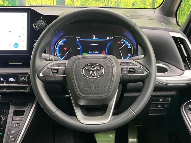 TOYOTA VOXY HYBRID 2023 Image 31