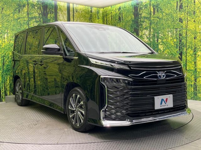 TOYOTA VOXY HYBRID 2023 Image 31