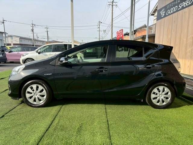 TOYOTA AQUA 2013 Image 31