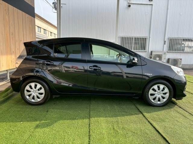 TOYOTA AQUA 2013 Image 31