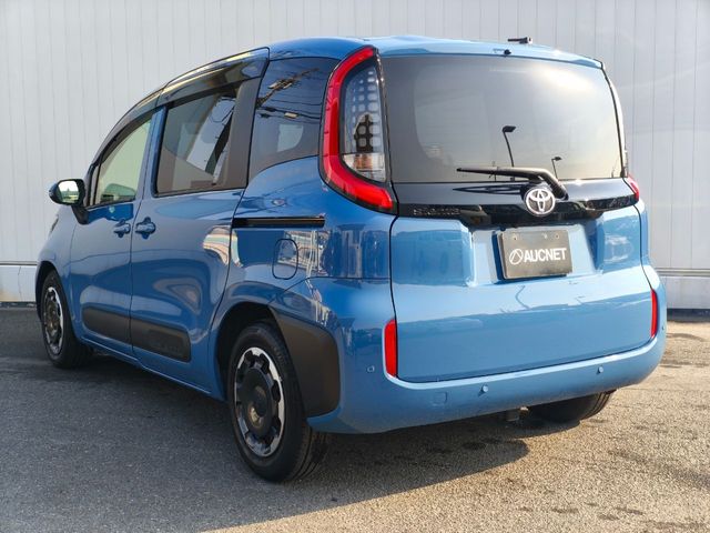 TOYOTA SIENTA 2022 Image 31