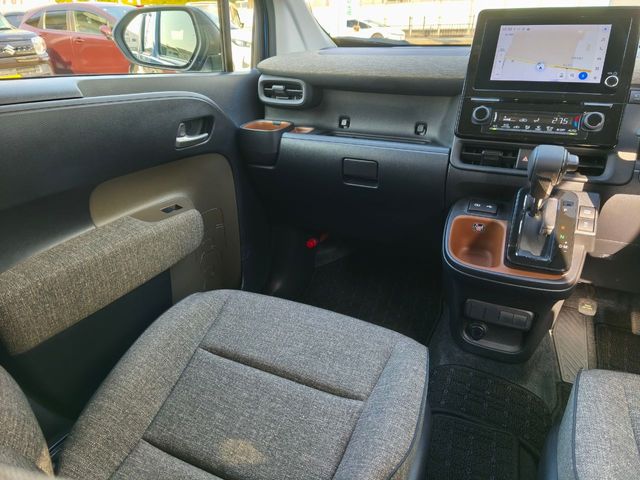 TOYOTA SIENTA 2022 Image 31