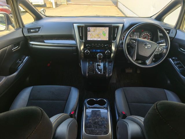 TOYOTA ALPHARD 2022 Image 31
