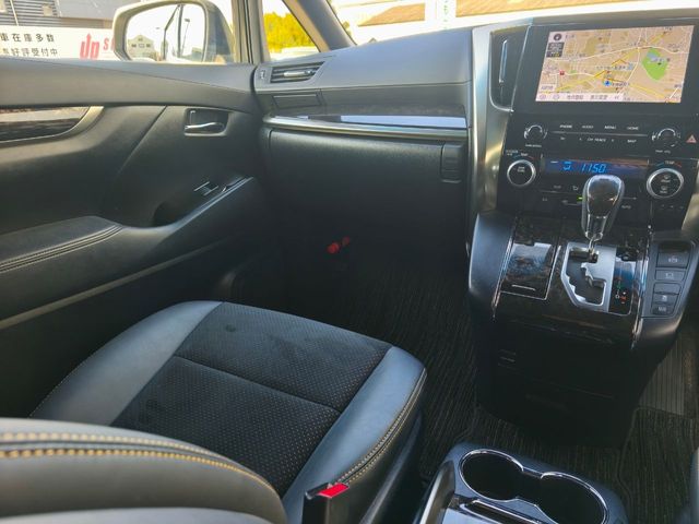 TOYOTA ALPHARD 2022 Image 31