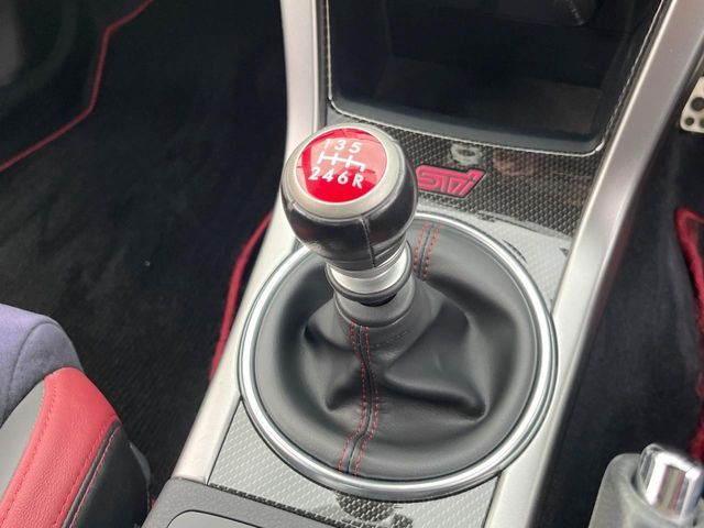 SUBARU WRX STI 2015 Image 31