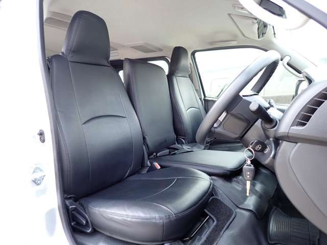 TOYOTA HIACE VAN 1.15T 2WD 2021 Image 31